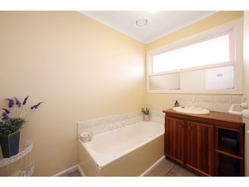 7 Village Court, Rowville VIC 3178