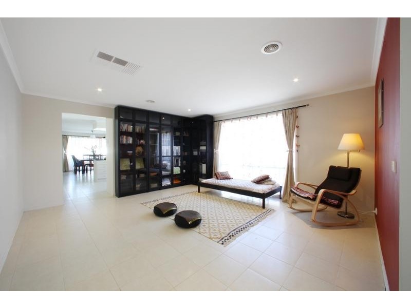 20 Banyalla Place, Rowville VIC 3178
