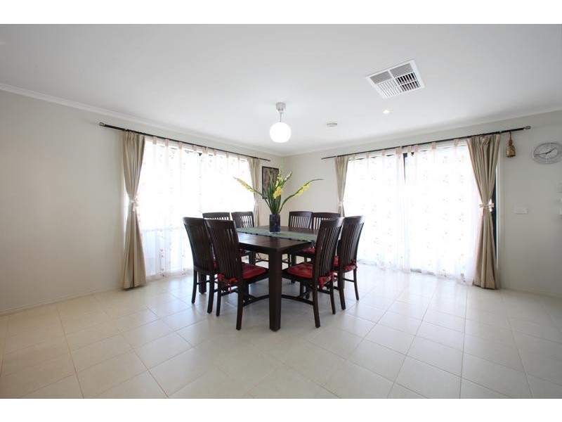 20 Banyalla Place, Rowville VIC 3178