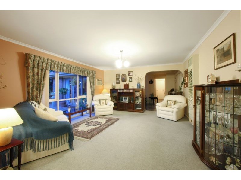 6 Crusoe Drive, Lysterfield VIC 3156