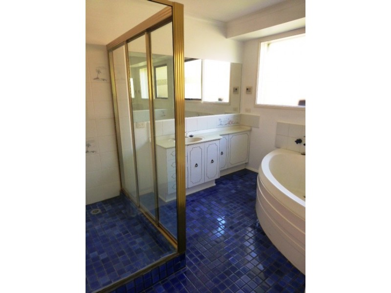 23 Erie Avenue, Rowville VIC 3178