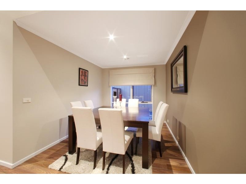 7 Adam Close, Rowville VIC 3178