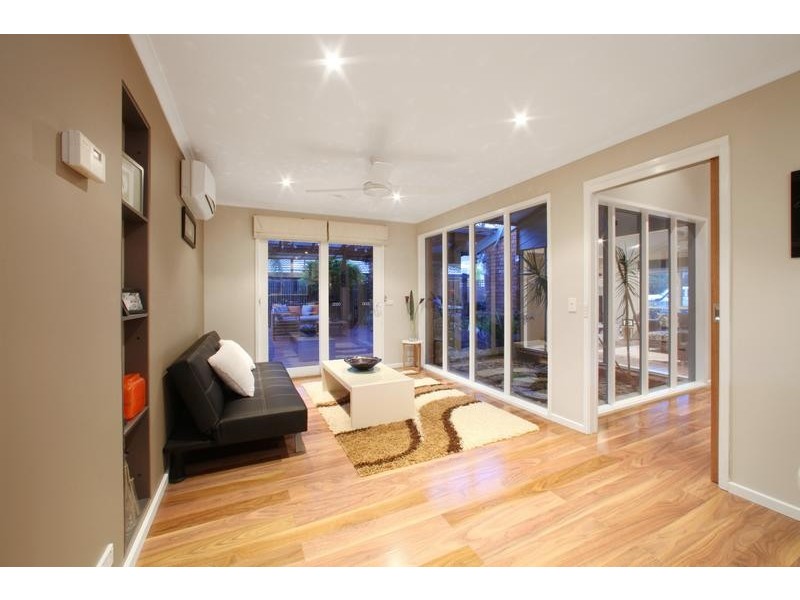 7 Adam Close, Rowville VIC 3178