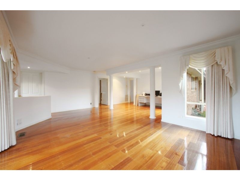 2 Catalpa Place, Lysterfield VIC 3156