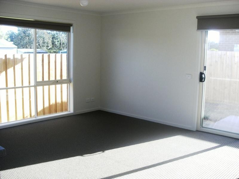 9/8 Flinders Road, Longwarry VIC 3816