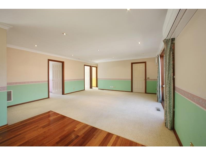 66 Lakesfield Drive, Lysterfield VIC 3156