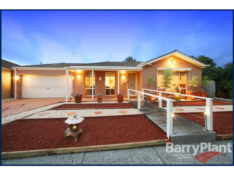 4 Macgregor Court, Rowville VIC 3178