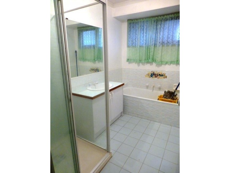 20 Landsborough Avenue, Rowville VIC 3178