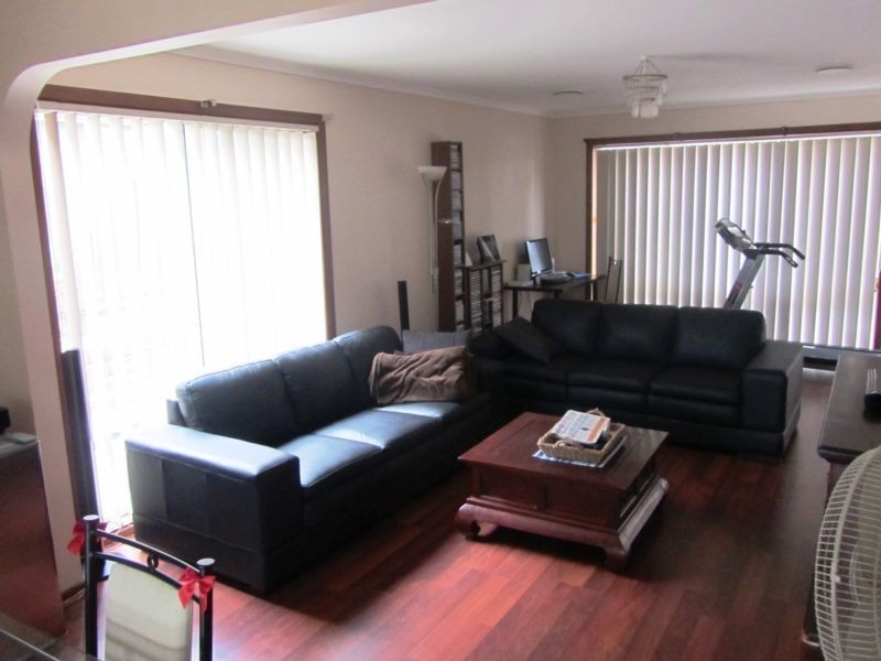 5 The Fairway, Rowville VIC 3178