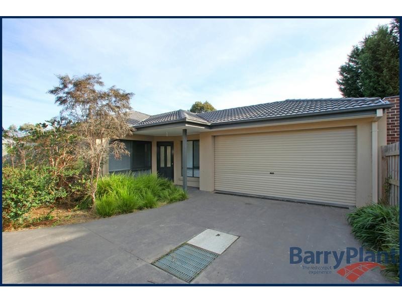 2/20 Stamford Crescent, Rowville VIC 3178