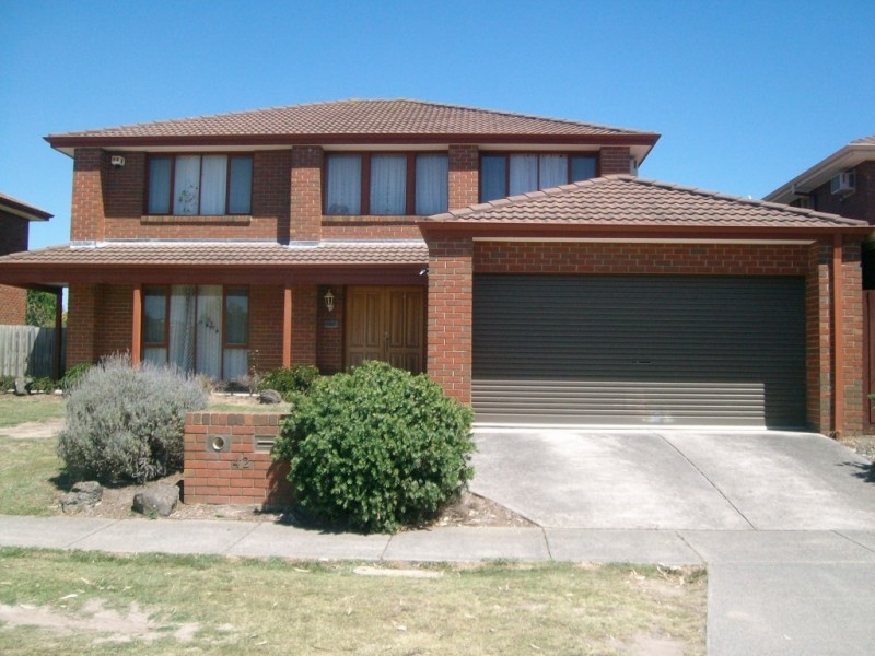 42 Timmothy Drive, Wantirna South VIC 3152