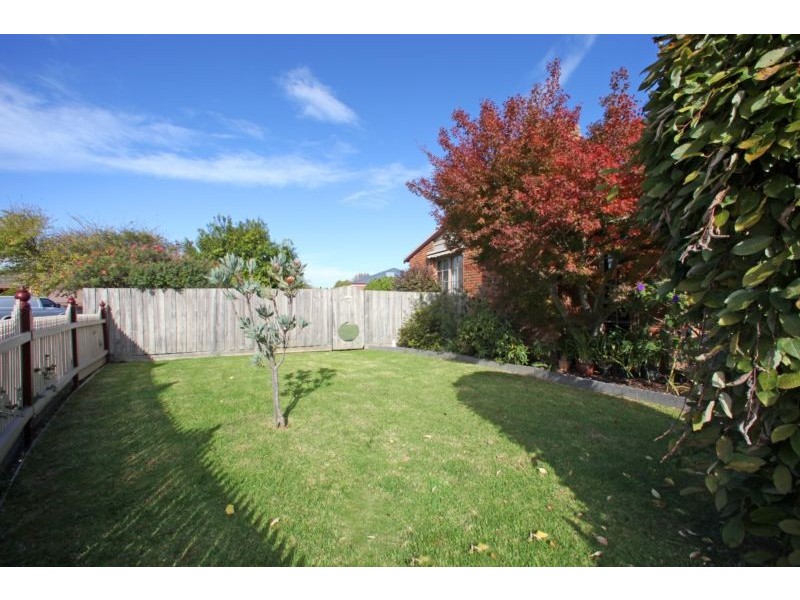 1 Banfield Court, Ferntree Gully VIC 3156