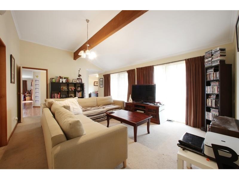 185 Dandelion Drive, Rowville VIC 3178