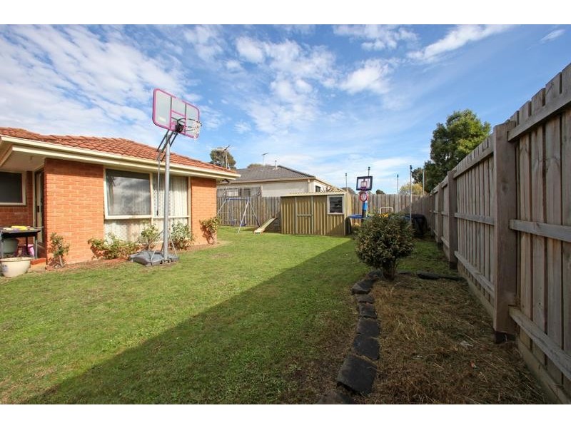 185 Dandelion Drive, Rowville VIC 3178