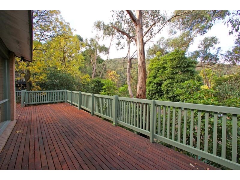 8 Jean Street, Upper Ferntree Gully VIC 3156