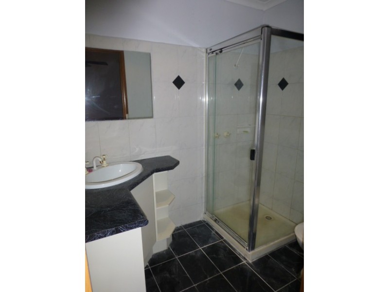 1/42 Colorado Crescent, Rowville VIC 3178