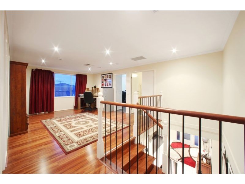 7 Banyalla Place, Rowville VIC 3178