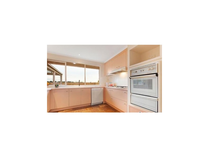 83 Kellbourne Drive, Rowville VIC 3178