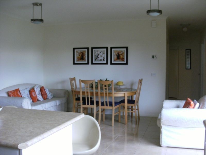 2/39 Wedge Crescent, Rowville VIC 3178