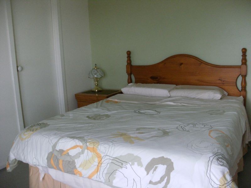 11 Ormonde Rd, Ferntree Gully VIC 3156