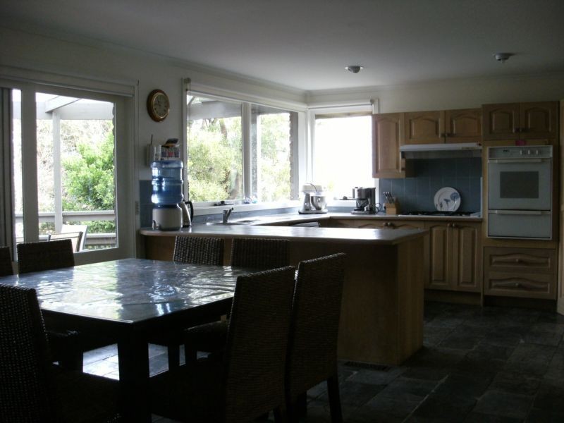 11 Ormonde Rd, Ferntree Gully VIC 3156