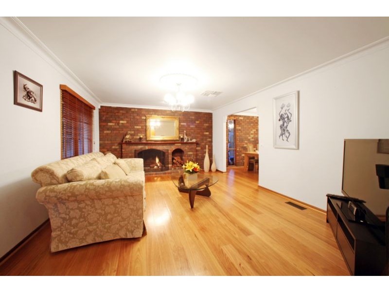 4 Timbertop Drive, Rowville VIC 3178