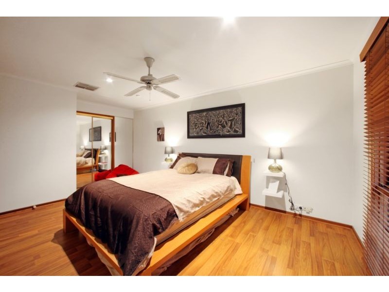 4 Timbertop Drive, Rowville VIC 3178