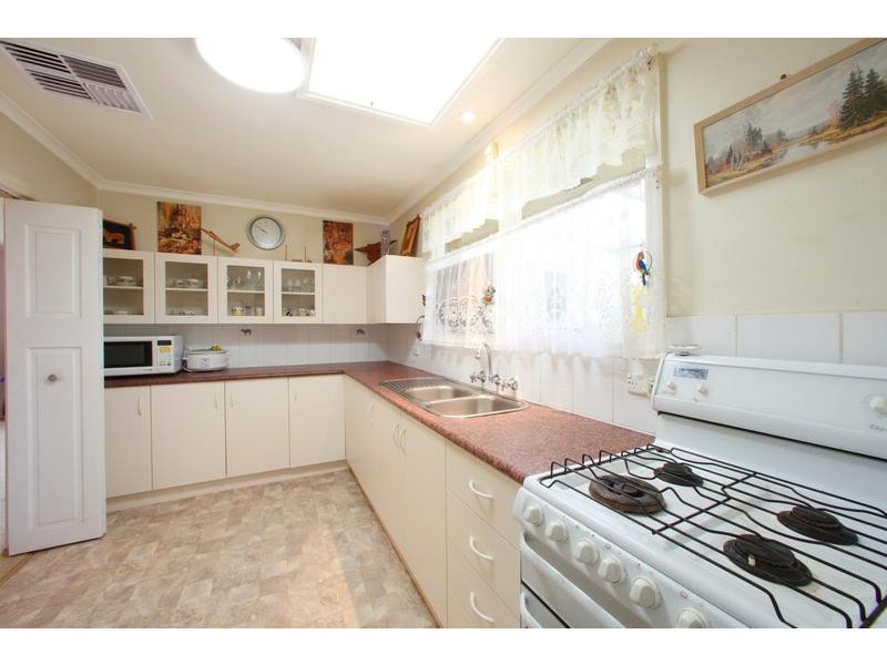 6 Elton Road, Ferntree Gully VIC 3156