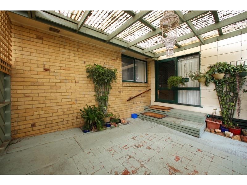 6 Elton Road, Ferntree Gully VIC 3156