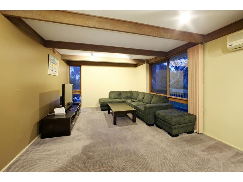 2 Norman Street, The Basin VIC 3154