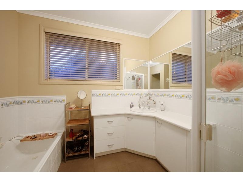 3 Alan Place, Rowville VIC 3178