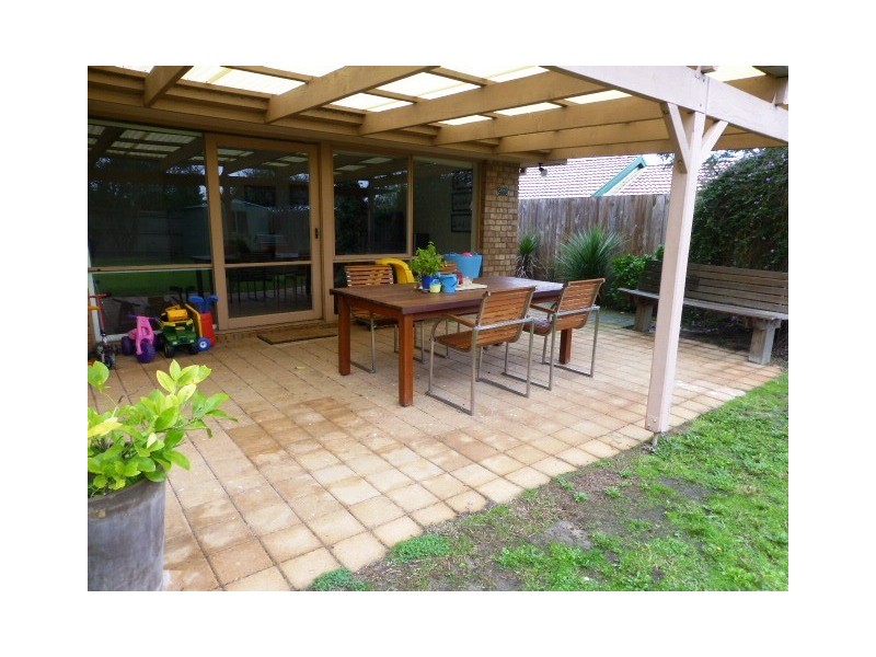 12 Vista Crescent, Rowville VIC 3178