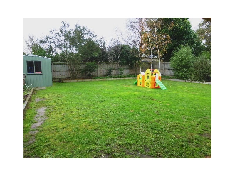 12 Vista Crescent, Rowville VIC 3178