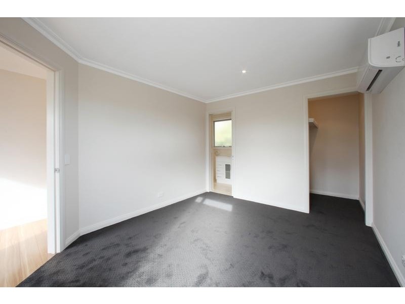 2/41 Deschamp Crescent, Rowville VIC 3178