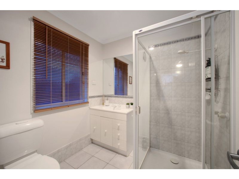 112 Fairway Drive, Rowville VIC 3178