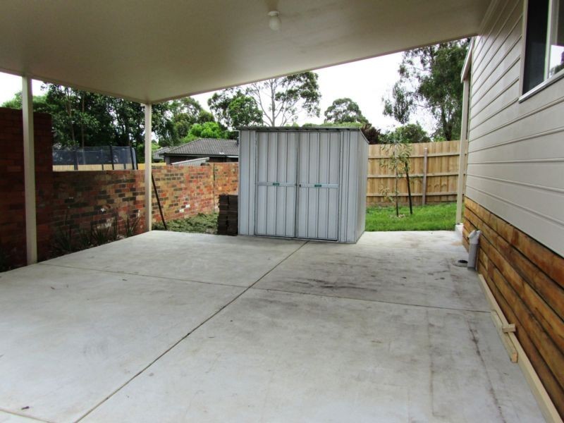 2/31 Doysal Avenue, Ferntree Gully VIC 3156