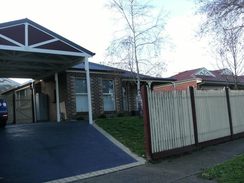 76 Heaney Park Road, Rowville VIC 3178