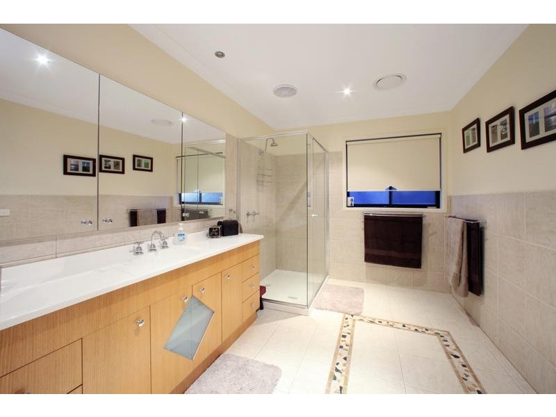 264 Karoo Road, Rowville VIC 3178