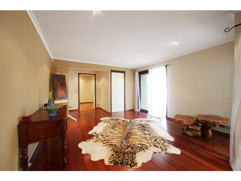 32 Anthony Drive, Lysterfield VIC 3156