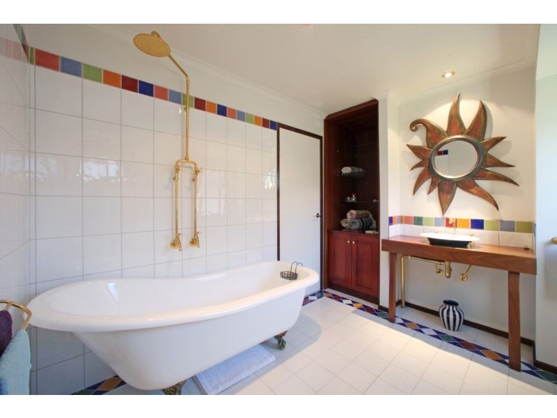 32 Anthony Drive, Lysterfield VIC 3156