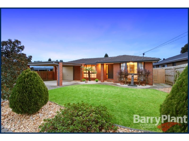 23 Corhanwarrabul Close, Rowville VIC 3178