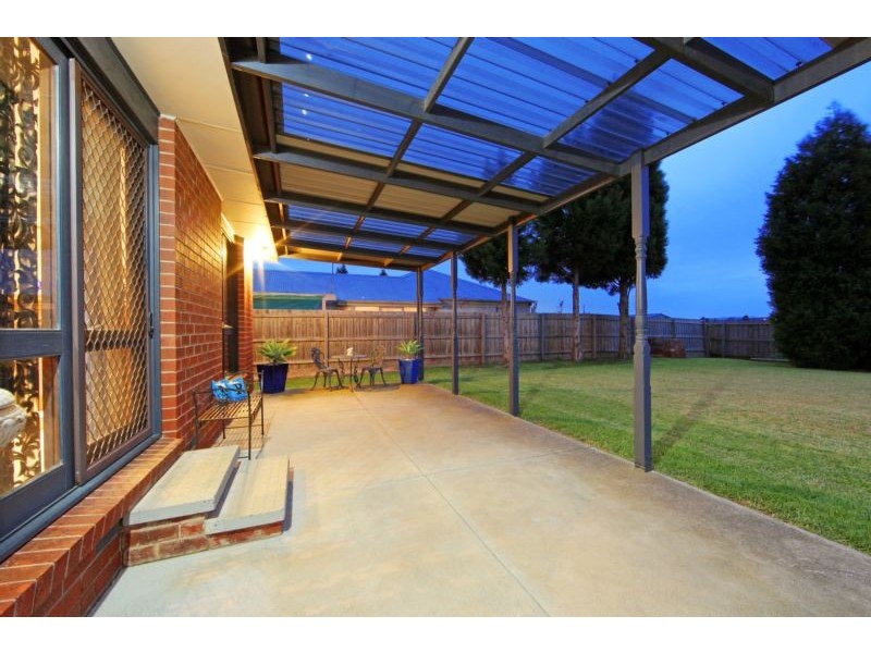 23 Corhanwarrabul Close, Rowville VIC 3178