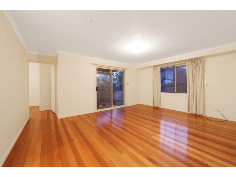 37 Ormonde Road, Ferntree Gully VIC 3156