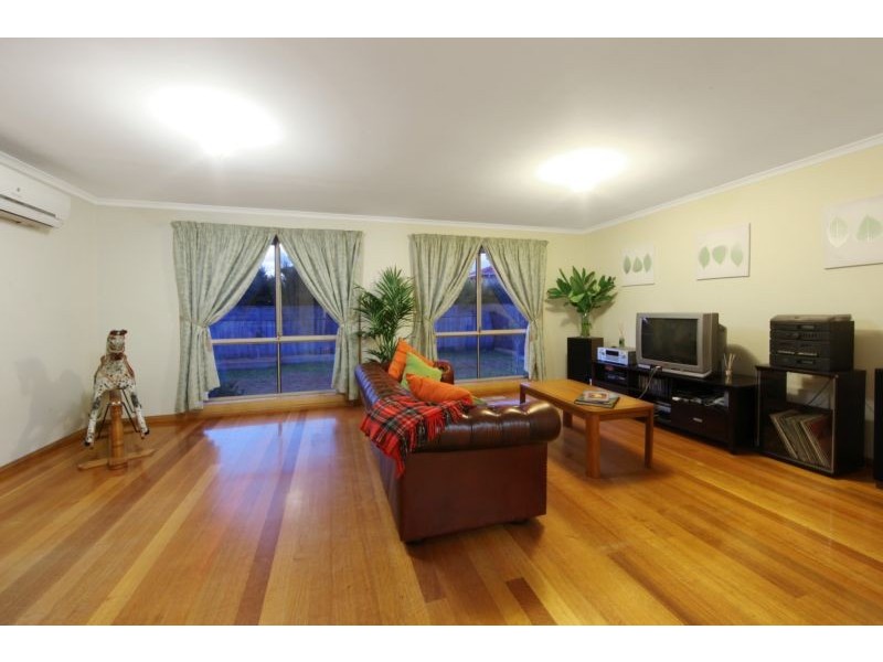 39 Shearer Drive, Rowville VIC 3178