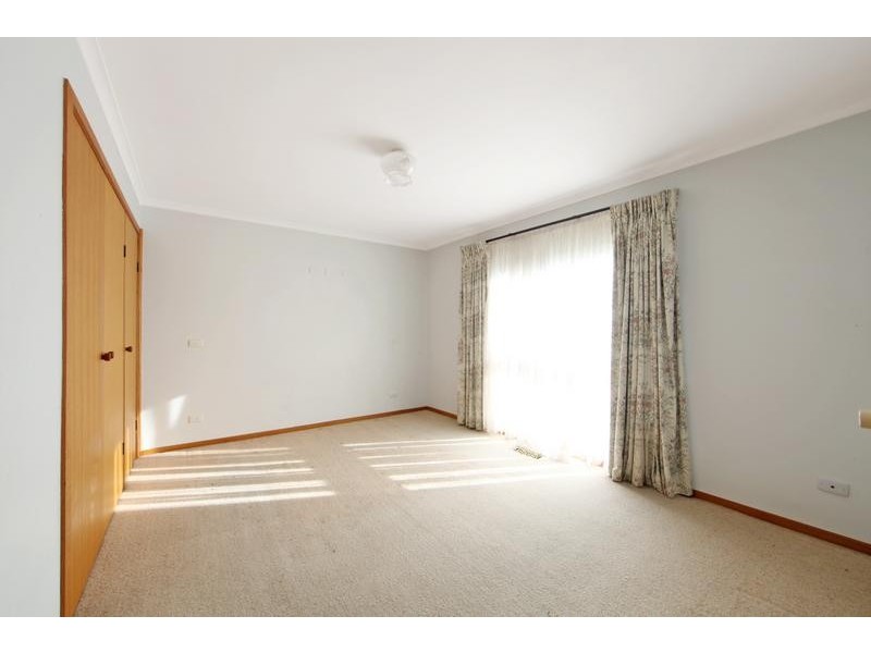 14 Eildon Parade, Rowville VIC 3178