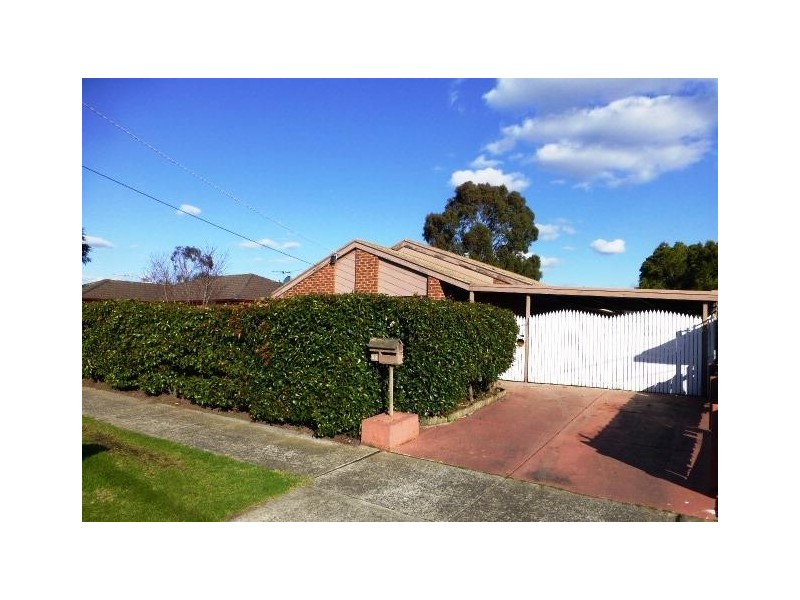 23 Laurel Crescent, Carrum Downs VIC 3201