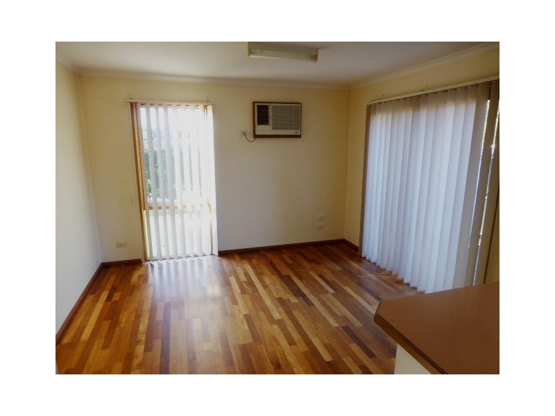 23 Laurel Crescent, Carrum Downs VIC 3201