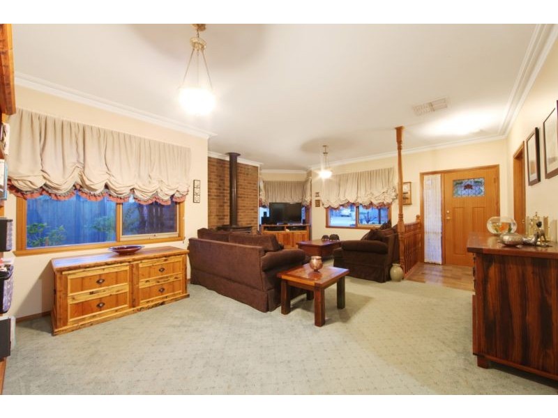 38 Trisha Drive, Rowville VIC 3178