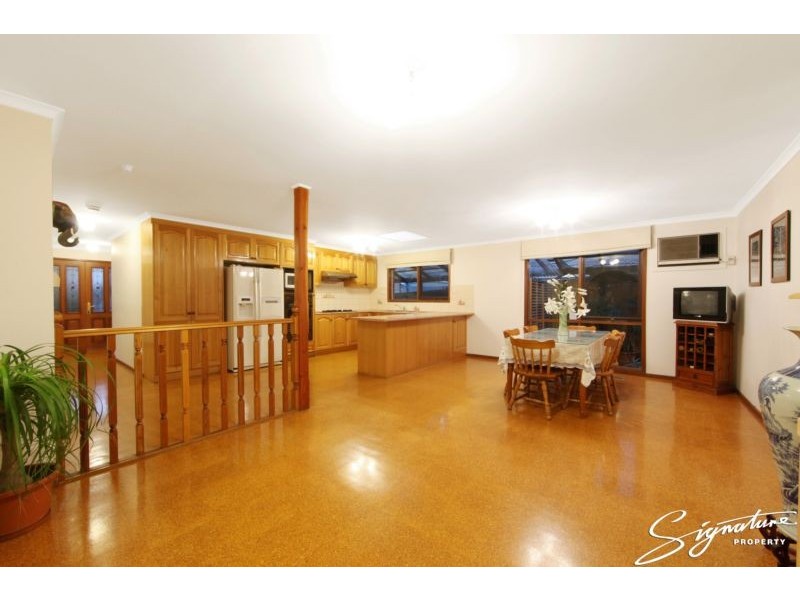 84 Kellbourne Drive, Rowville VIC 3178