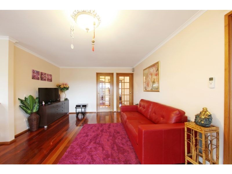 30 Valleyview Drive, Rowville VIC 3178